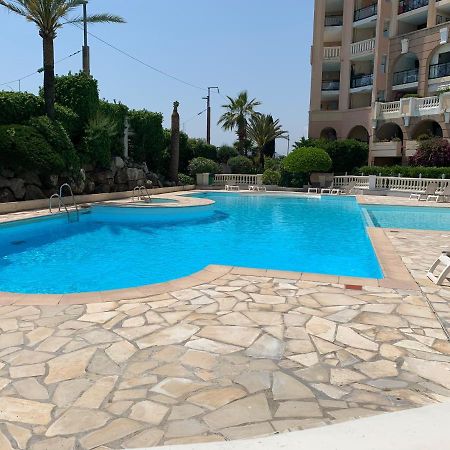 Le Palm Azur - Vue Mer Sur Les Iles De Lerins Cannes Exterior foto